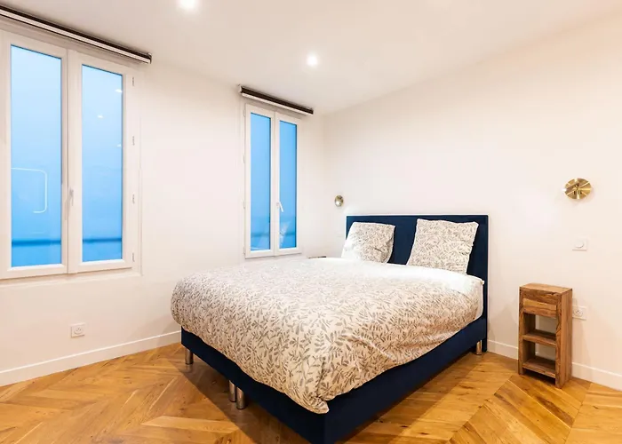 Дом отдыха Town House Nation, Bastille, Ac By Lcc Agency *